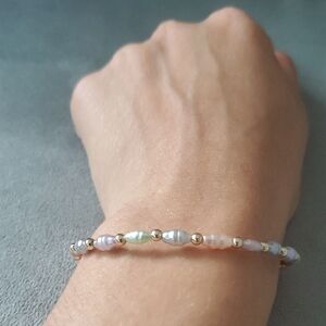 Elegant Multicolor Pearl Bracelet